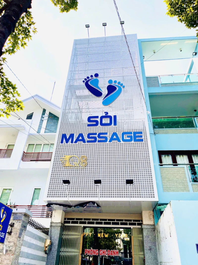 Thi công bảng hiệu mặt tiền Sỏi Massage Quảng Cáo Việt